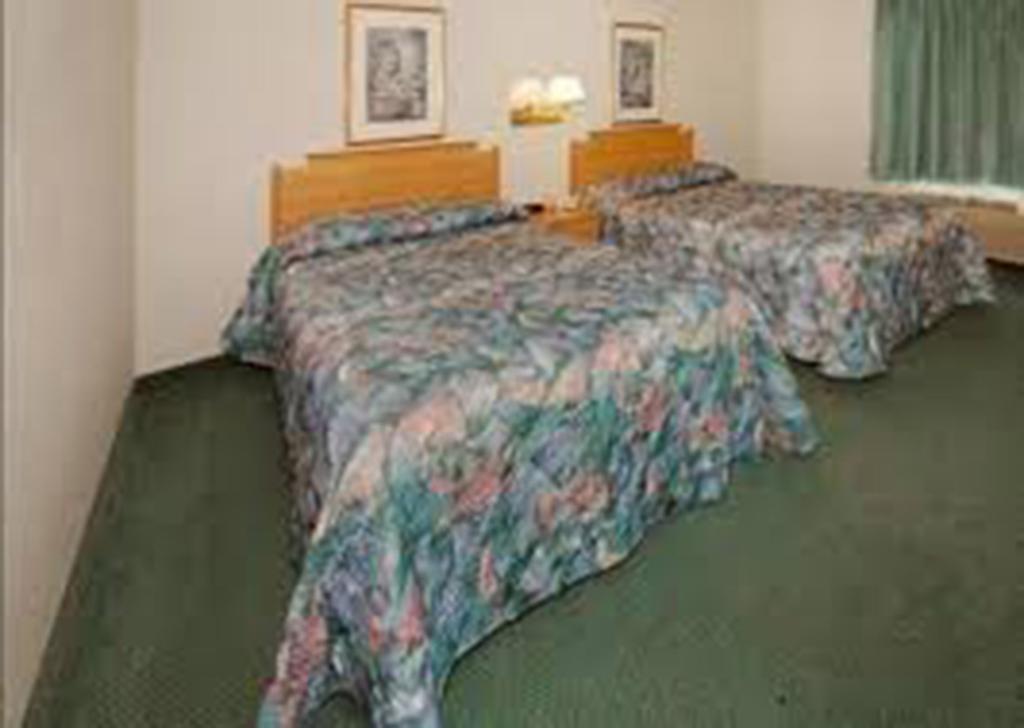 The Pinewood Lodge Au Gres Chambre photo